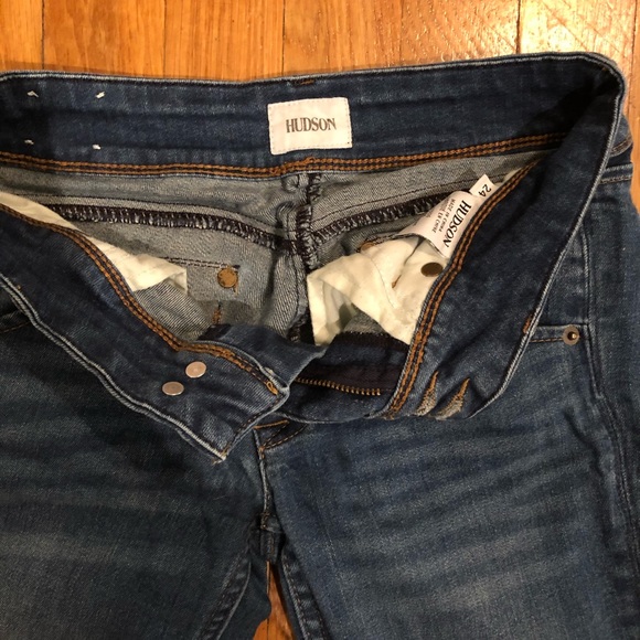 Size 24 Hudson Jeans - Picture 3 of 6